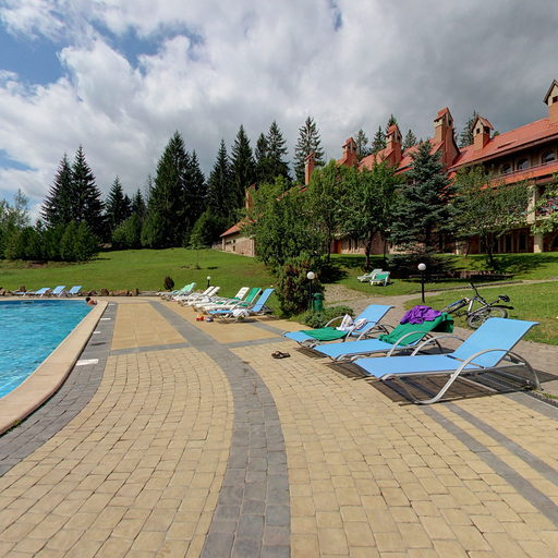 Pearl of the Carpathians Hotel 