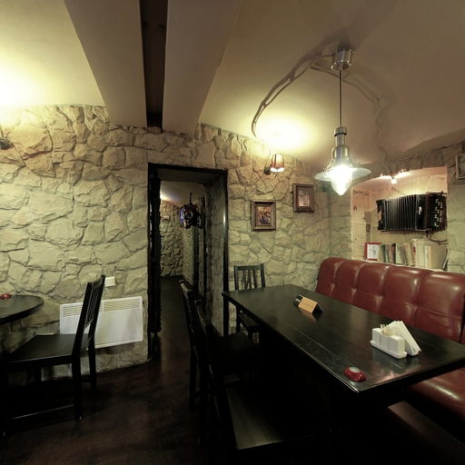 «4friends Whiskey Pub» «4friends Whiskey Pub»