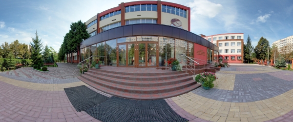 College-na-puluya fasad 02