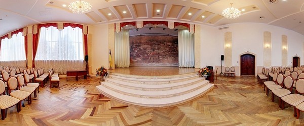 Актовый зал