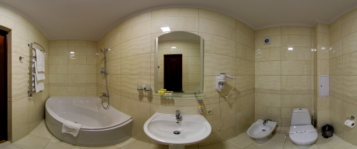 Bathroom in 2-rooms Suite