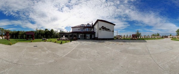 Подвір’я комплексу