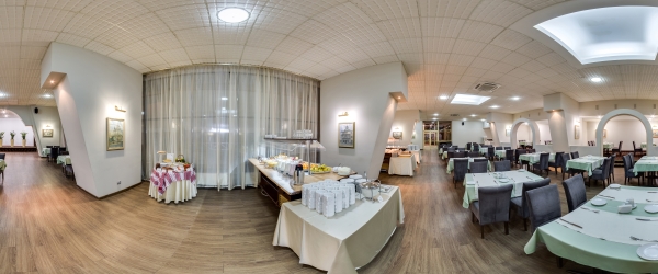 dnister_13_breakfast_img_2204