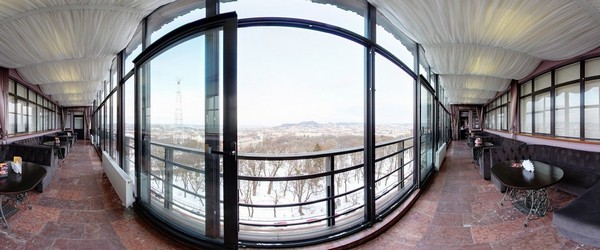 Бар Панорама, балкон день