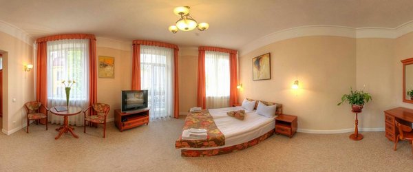 Напівлюкс студіо