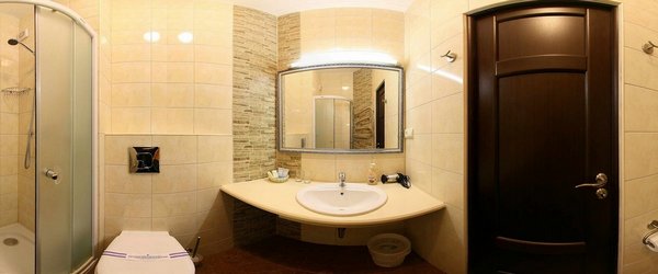 Напівлюкс студіо, ванна кімната