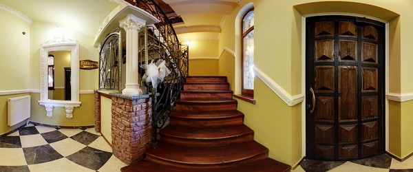 Коридорчик ресторану