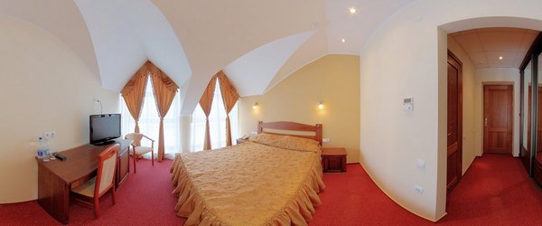 Двомісний стандарт з широким ліжком