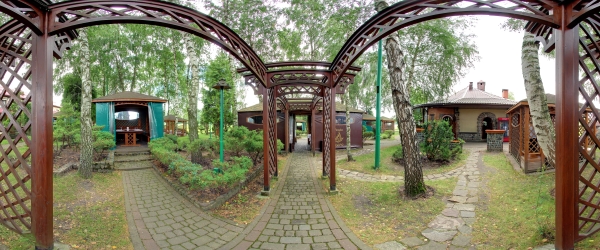 Алея ресторану Озеро