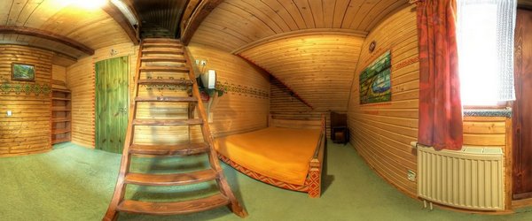 Котедж Гуцульський №2 Літо