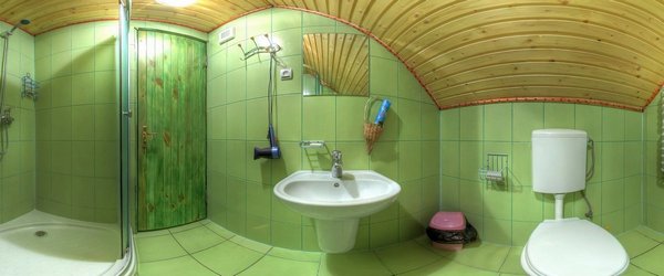 Котедж Гуцульський №2 Літо WC