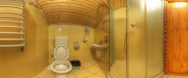 Котедж Гуцульський №1 Весна WC