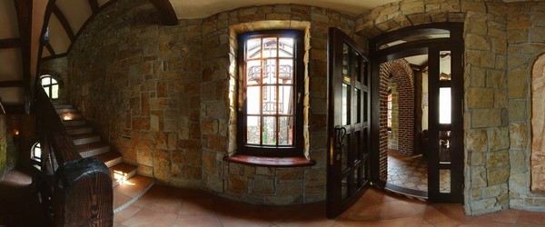 Коридори готелю