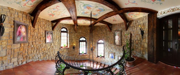 3-ій поверх, сходи