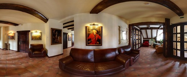 2-ий поверх, коридор