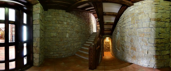 Коридори готелю