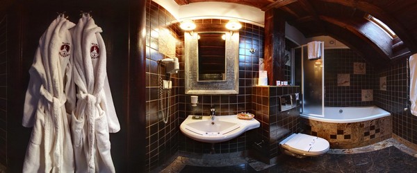 № 303 Апартаменти «Вежа». WC