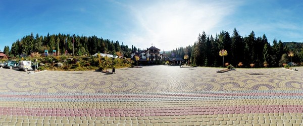 Автопарковка, осінь 2013