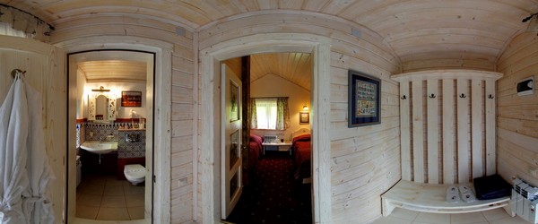 Міні-котедж «Льох», передпокій