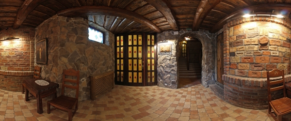 Цокольний поверх. Біля SPA-зони готелю