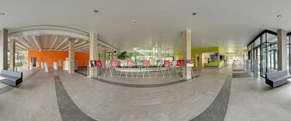 sheptytskycenter_1floor_hall_expo