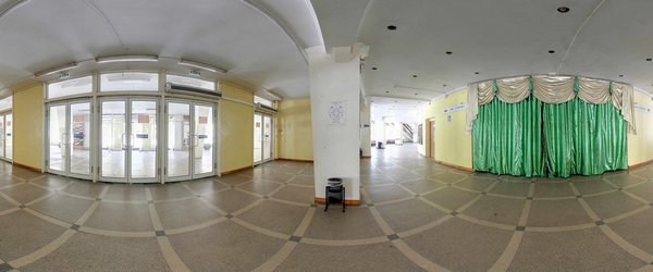 Фойє, 1 поверх