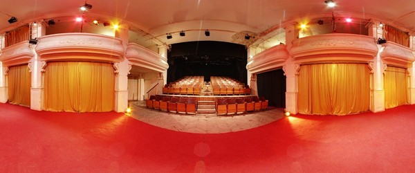 велика сцена