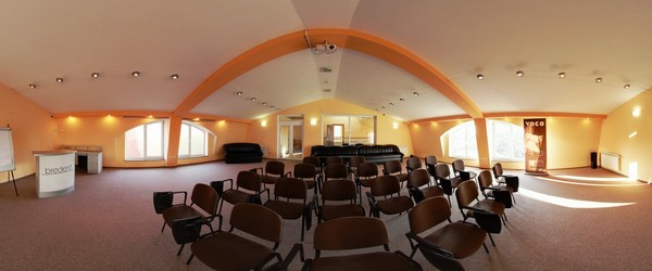 Конференц-зал