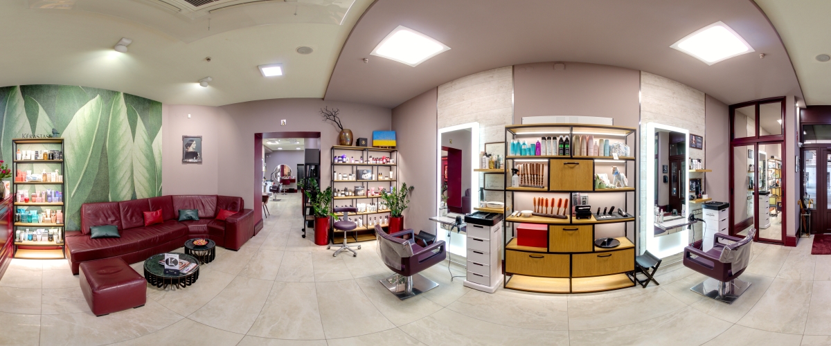 Рецепция, первый зал