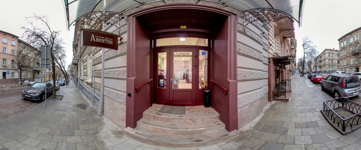 Вид с улицы