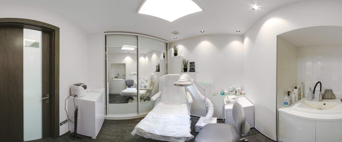 Педикюр и уход за стопами