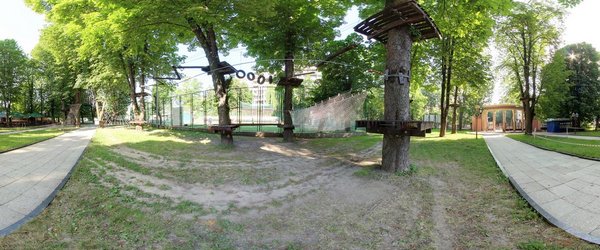 Мотузковий атракціон