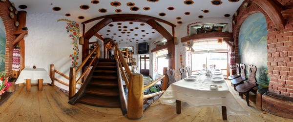 Перший балкон