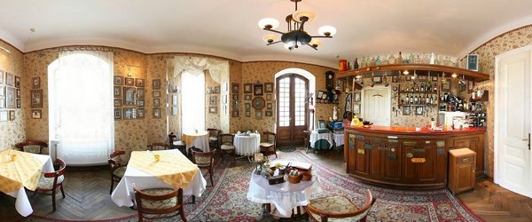 Зал ресторану