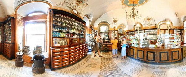 UKR_(muzej_apteka01)